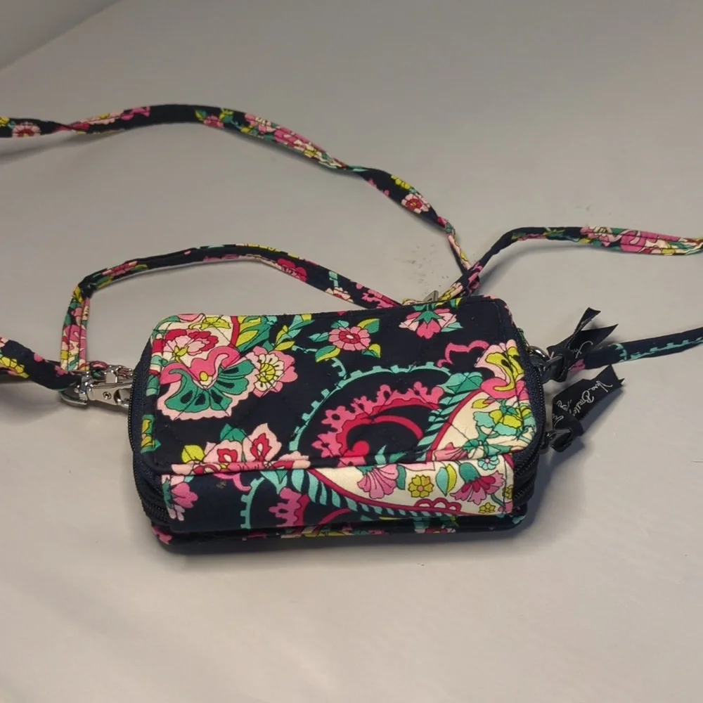 Vera Bradley All in One Crossbody Purse Bag Petal Paisley Retired 2014 P…